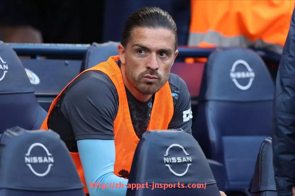 江南体育APP-法甲裁判执法标准统一性与判罚争议探讨